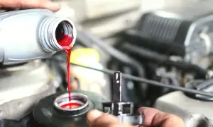 MOTUL DOT 5.1 - najlepszy płyn hamulcowy dla bezpieczeństwa jazdy