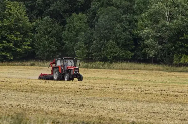 Jak ustawić sprzęgło w zetorze 7245, aby uniknąć kosztownych napraw